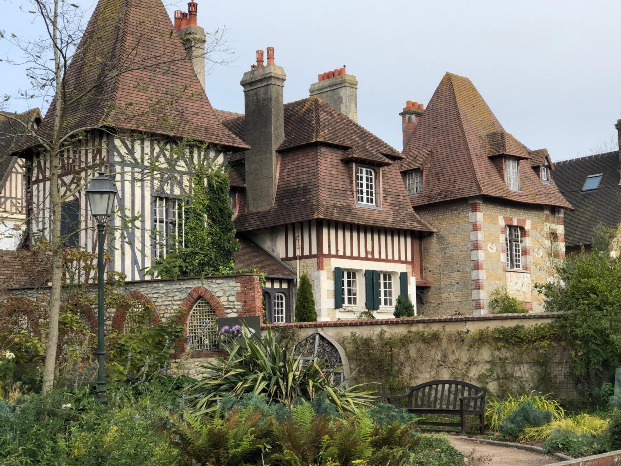 Villa Maurice Cabourg Exterior photo